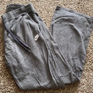 Nike Sweatpants